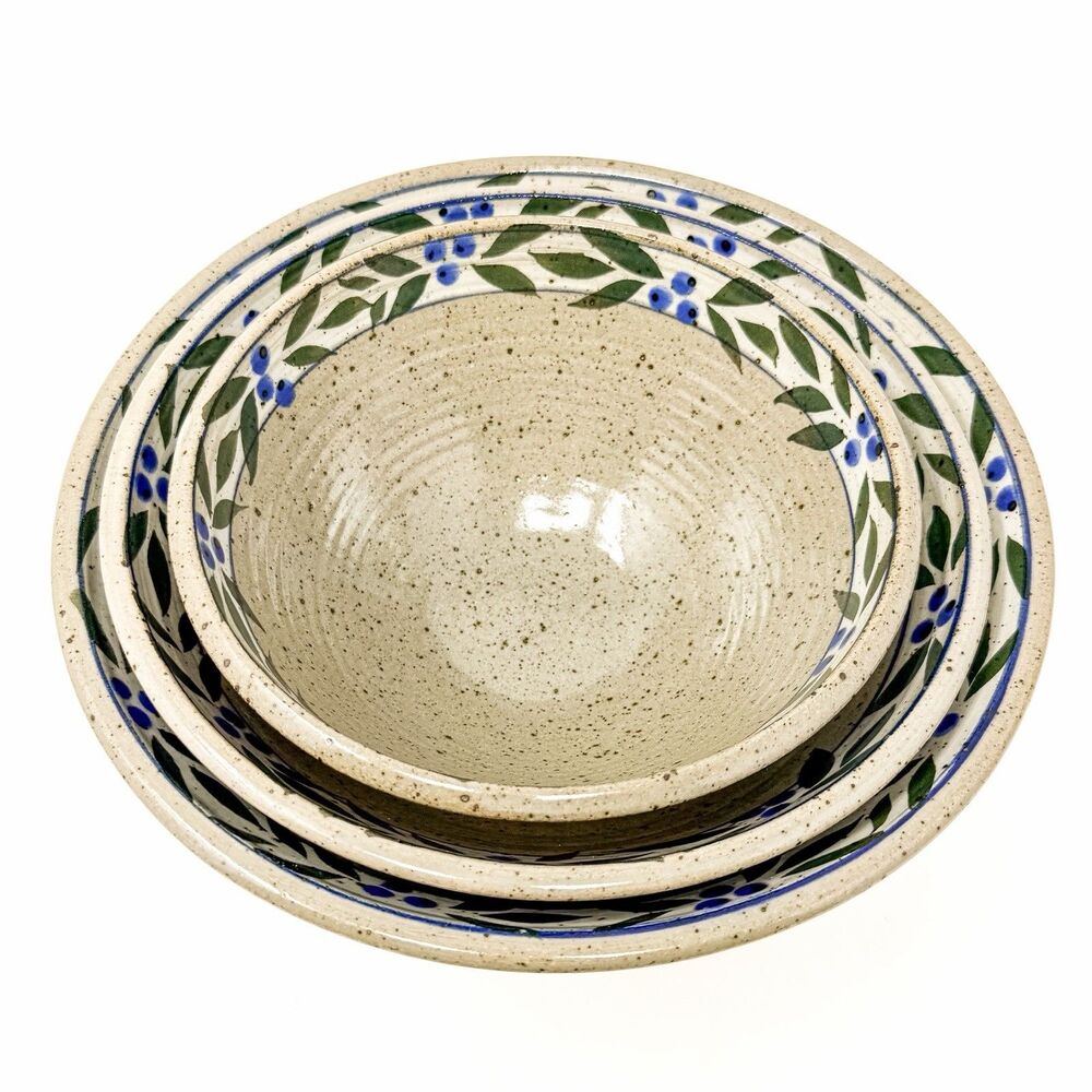 Vintage Studio Pottery Nesting Bowls Set 3 Wheel Thrown Stoneware Blue Berry